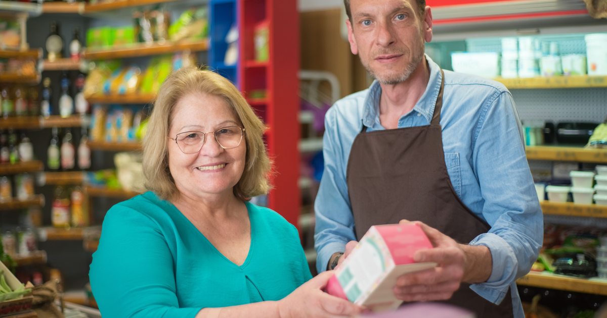 Retail Jobs With No Experience: Entry-Level Roles and Hiring Strategy