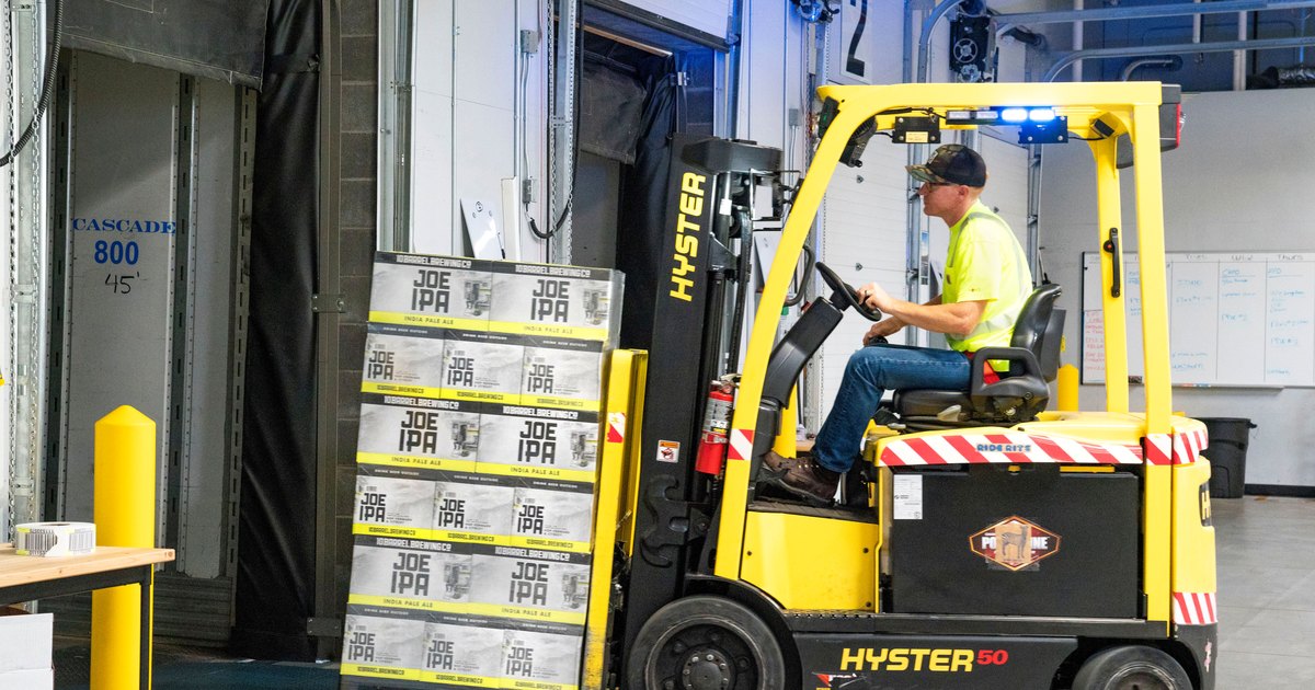 Picker Packer Jobs: Responsibilities, Accuracy, and Hiring Tips