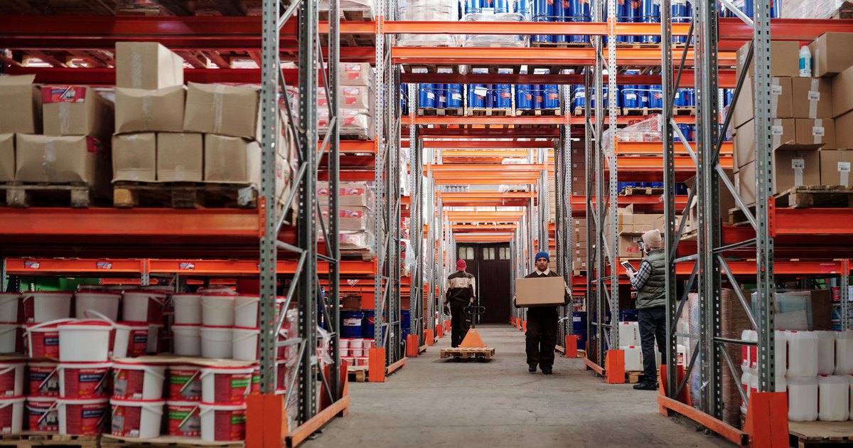 Warehouse Packer Jobs: Duties, Quality Standards, and Hiring Guide